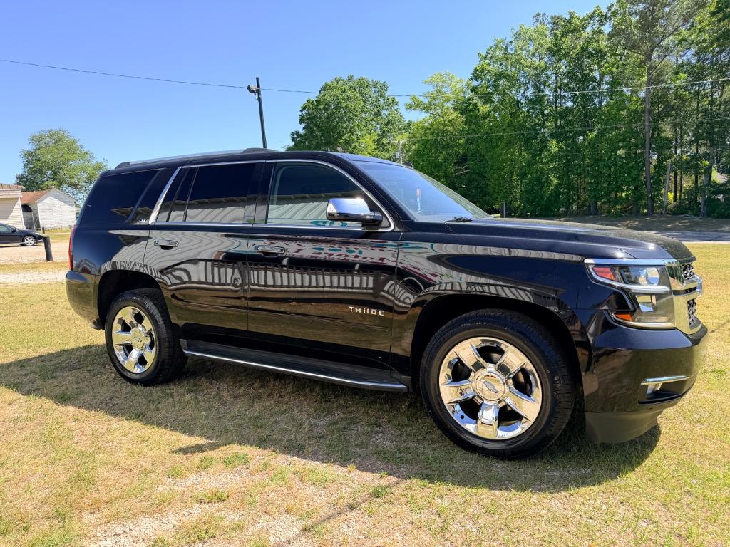 2015 Chevrolet Tahoe LTZ - Photo 10